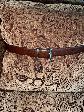 Dockers Men's Reversible Leather Belt size 34” with Silver Buckle Brown/Black